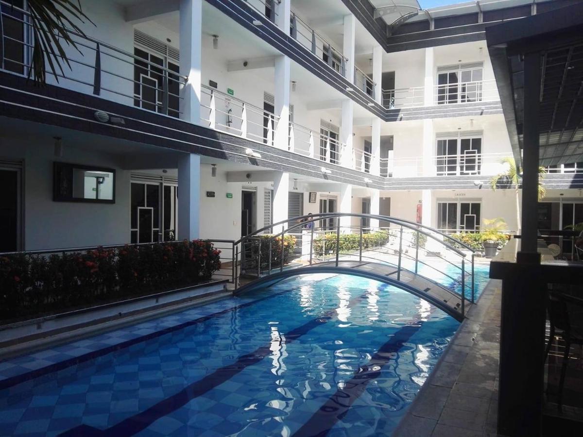 Confort Plaza Hotel 비야비센시오 외부 사진