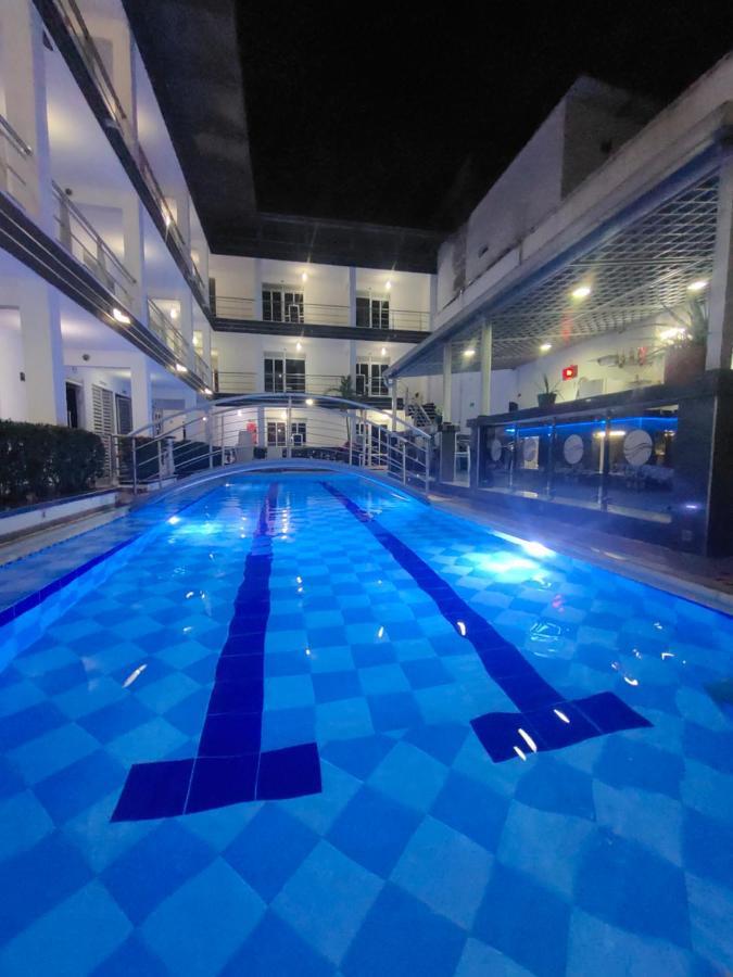 Confort Plaza Hotel 비야비센시오 외부 사진